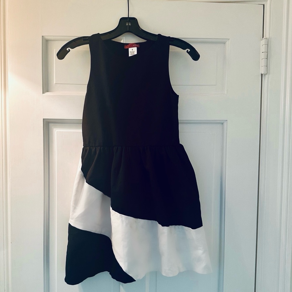 NEW GIRLS AQUA DRESS (BLOOMINGDALES  EXCLUSIVE BRAND)
